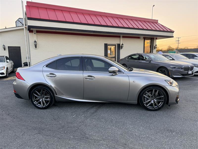 Used 2018 Lexus IS 300 F Sport w/ F Sport Package RWD image 4