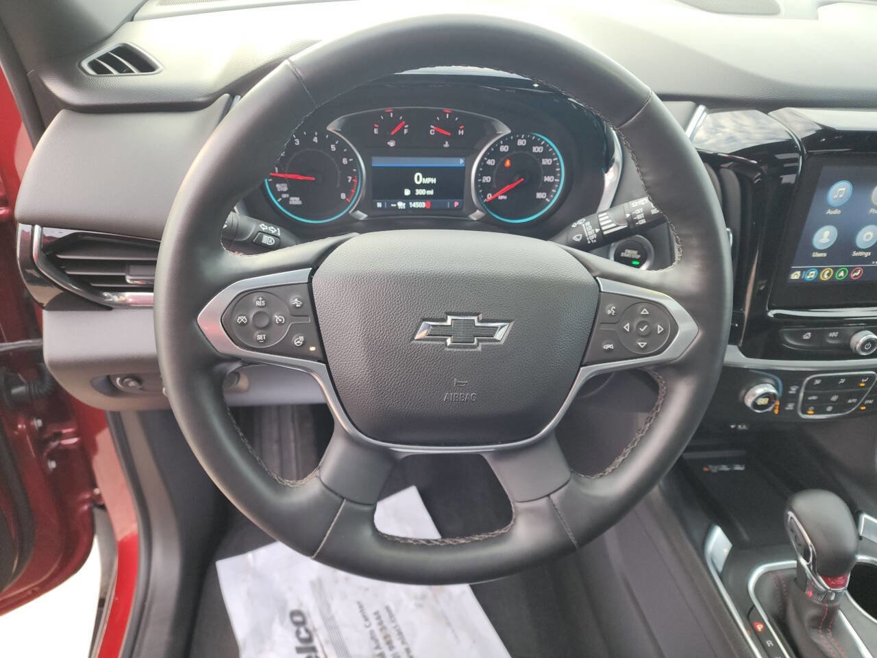 Used 2024 Chevrolet Traverse RS AWD/4WD image 15