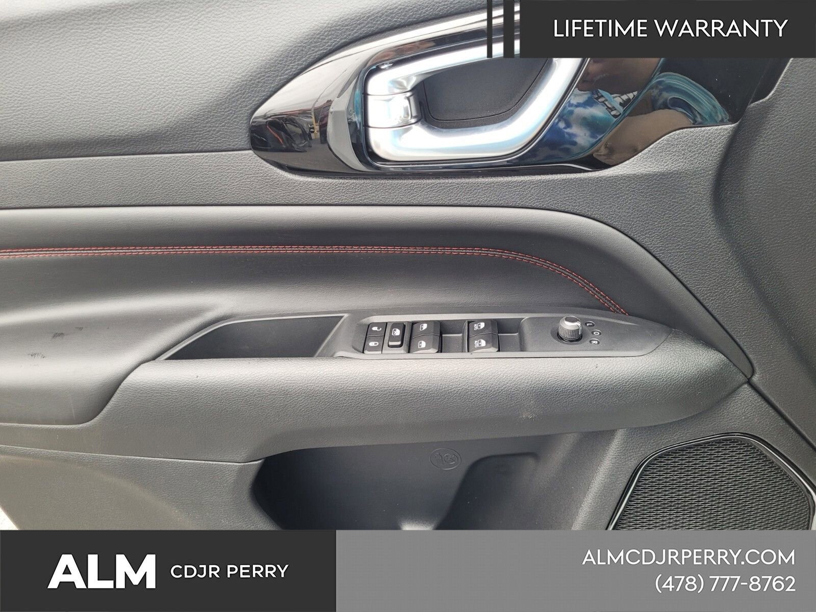 New 2026 Jeep Compass Trailhawk w/ Sun, Sound & Navigation Group AWD/4WD image 26