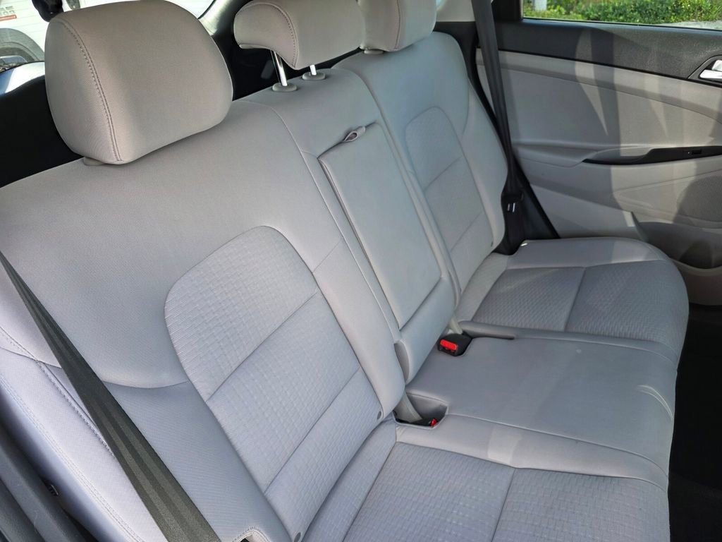 Used 2021 Hyundai Tucson Value w/ Cargo Package image 28