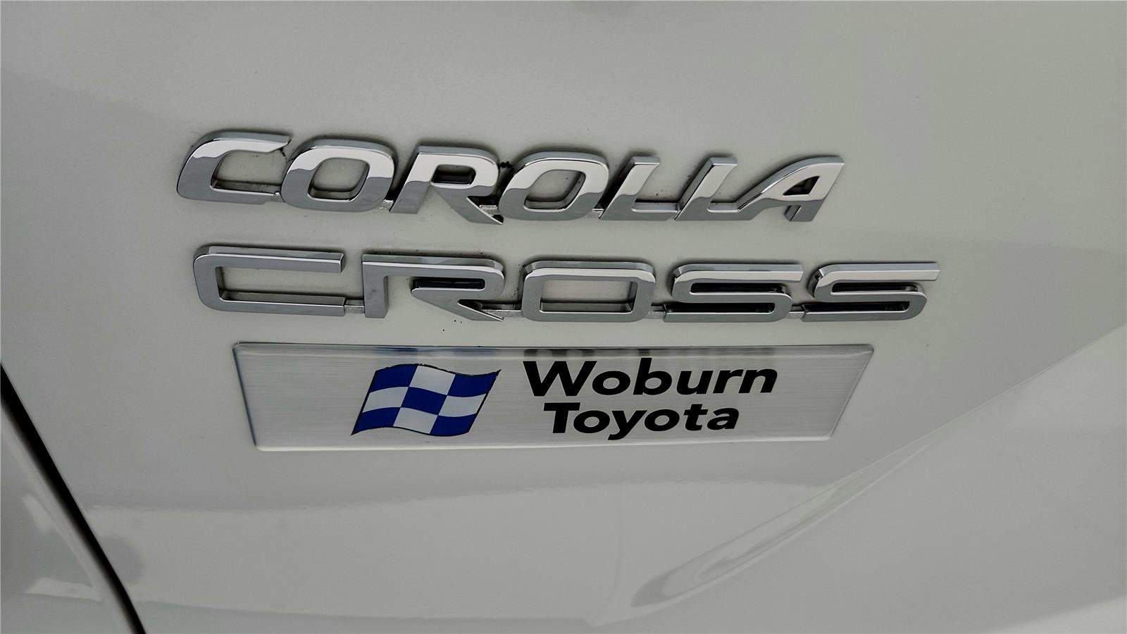 Certified 2023 Toyota Corolla Cross XLE w/ Convenience Package image 13