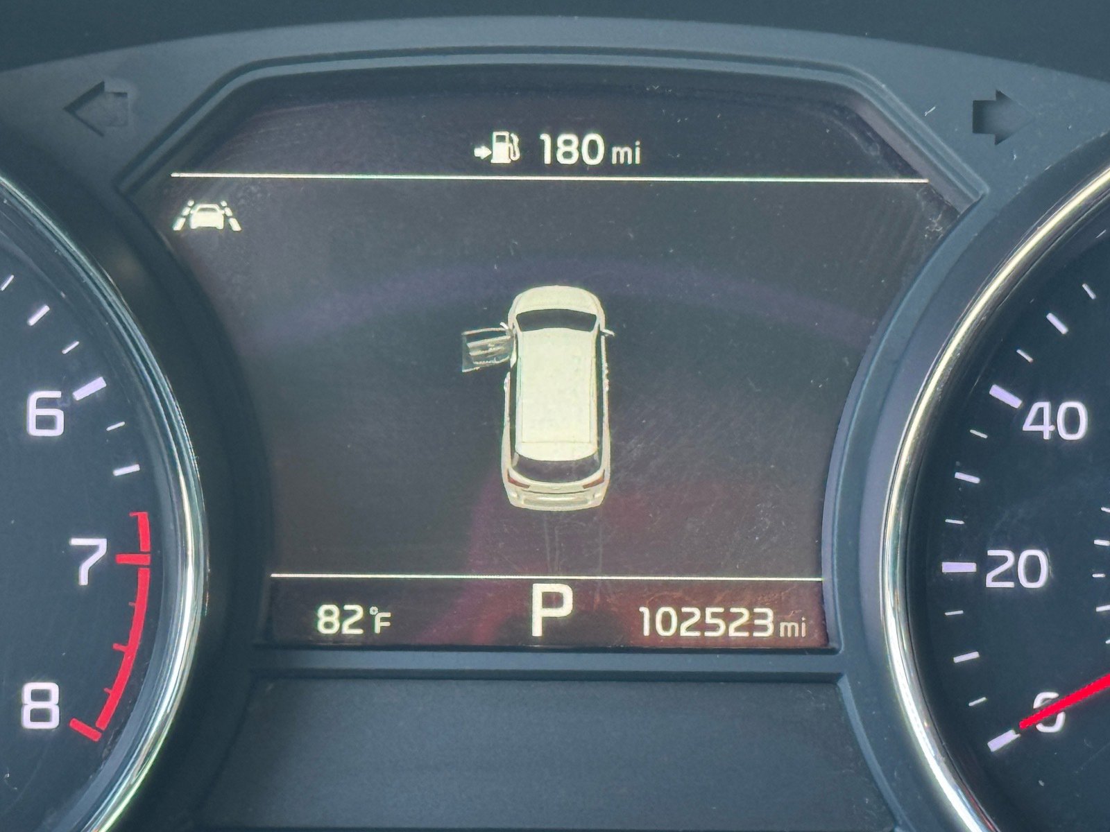 Used 2019 Kia Sedona SX image 26