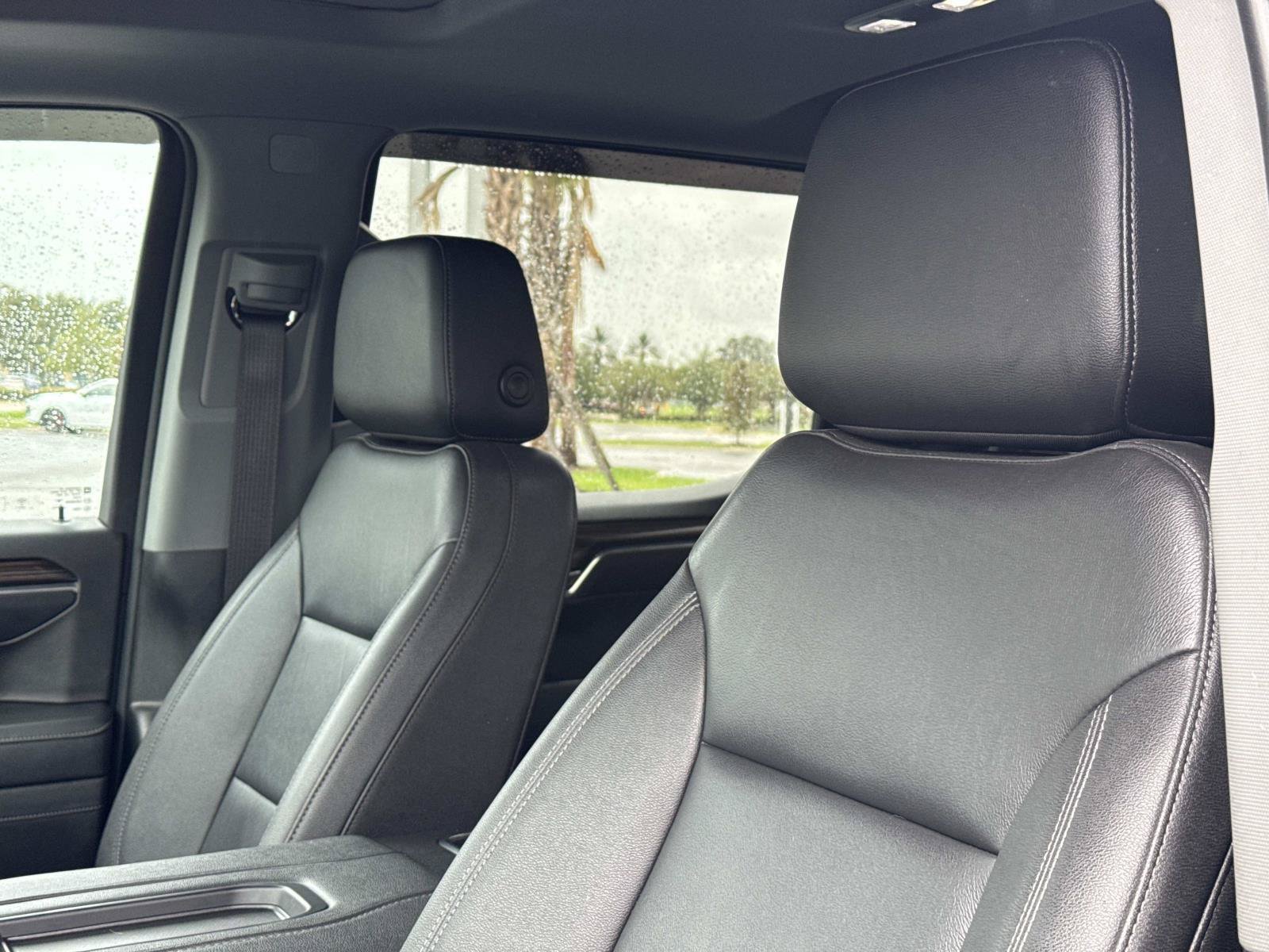 Used 2022 Chevrolet Silverado 1500 LT Trail Boss w/ LT Trail Boss Premium Package AWD/4WD image 13