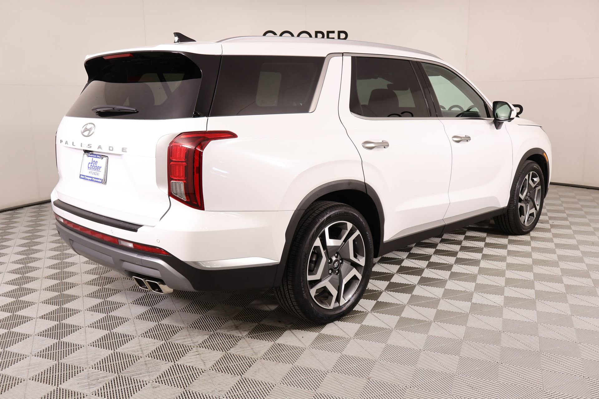 Certified 2025 Hyundai Palisade SEL image 22