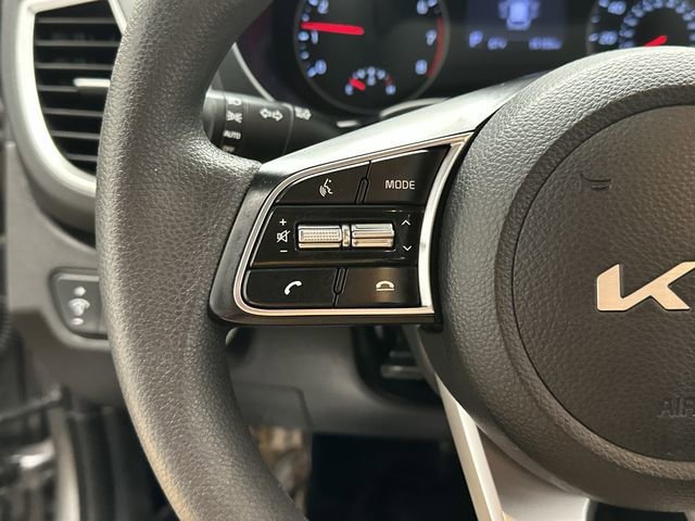 Used 2023 Kia Seltos LX AWD/4WD image 8