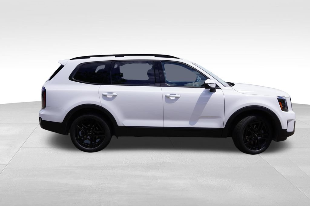 Certified 2024 Kia Telluride EX X-Line AWD/4WD image 3