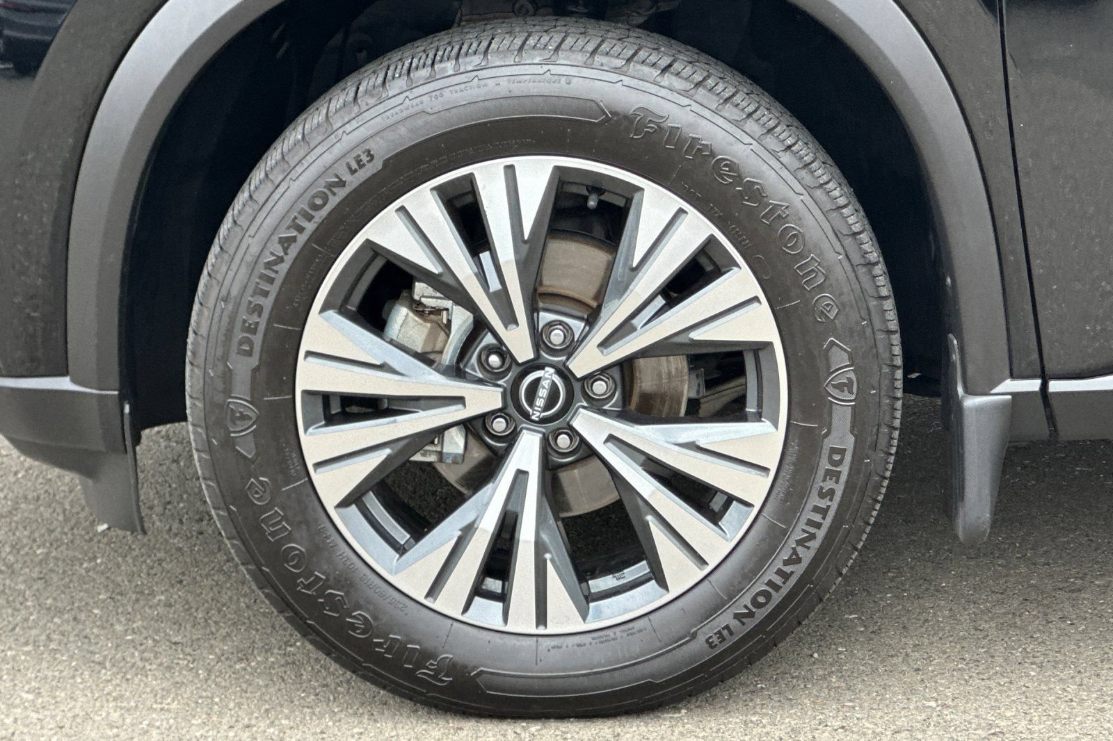 Used 2023 Nissan Rogue SV FWD image 30