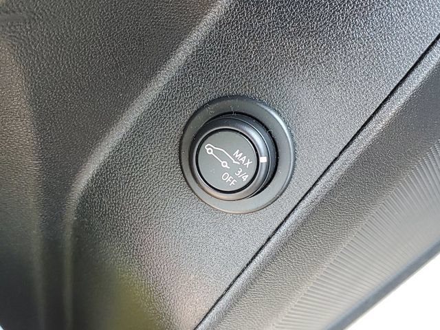 Used 2019 Chevrolet Equinox LT w/ Driver Convenience Package FWD image 25