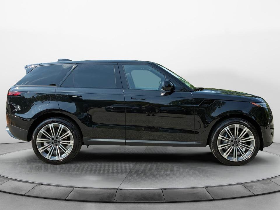 New 2026 Land Rover Range Rover Sport SE AWD/4WD image 8