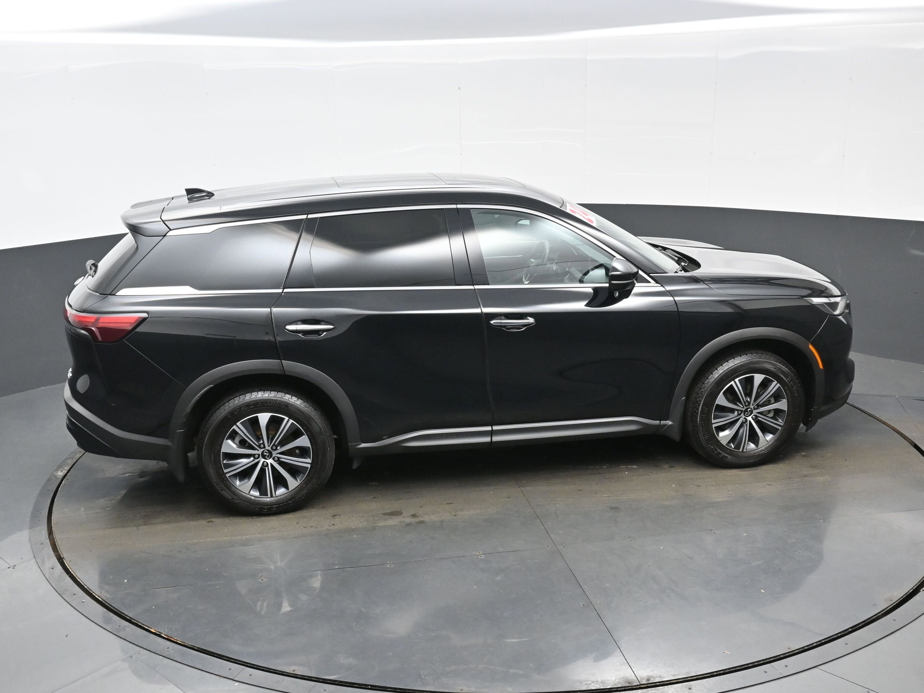 Used 2024 INFINITI QX60 Pure image 43