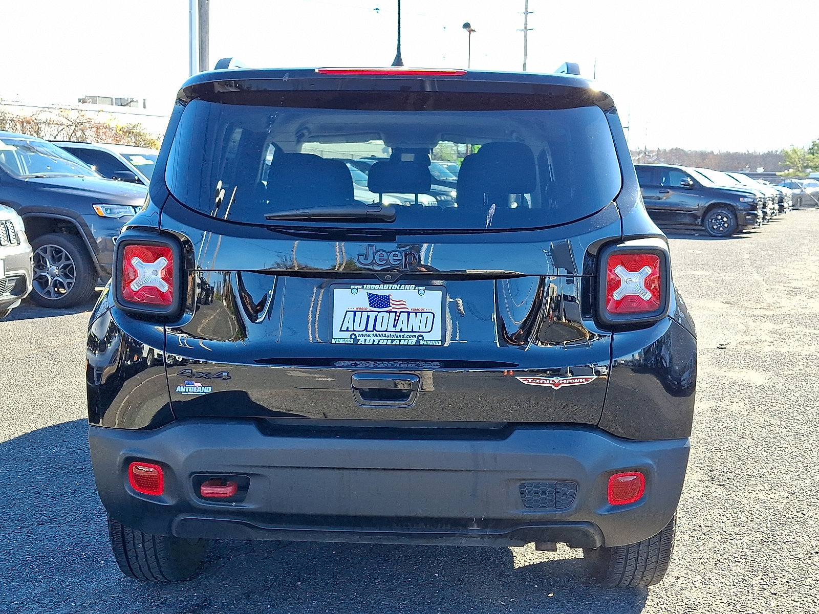Used 2023 Jeep Renegade Trailhawk image 6