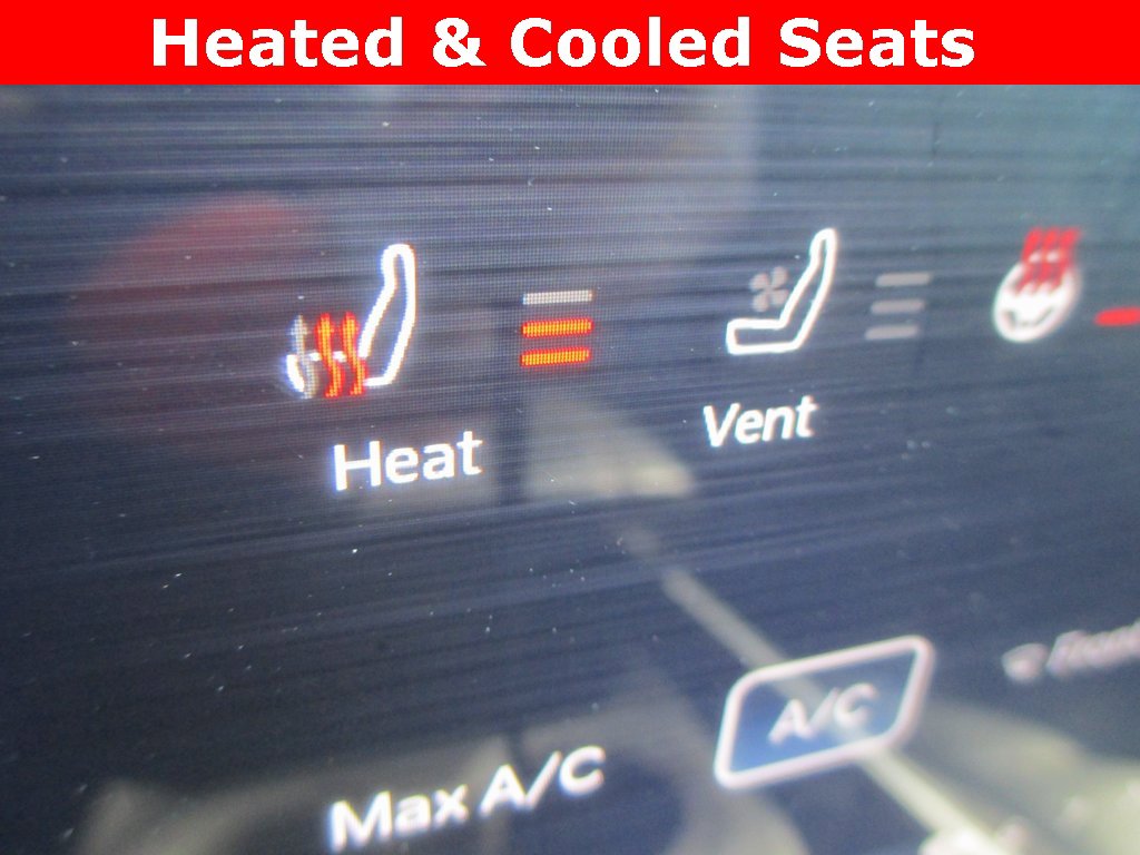 Used 2023 RAM 3500 Laramie image 16