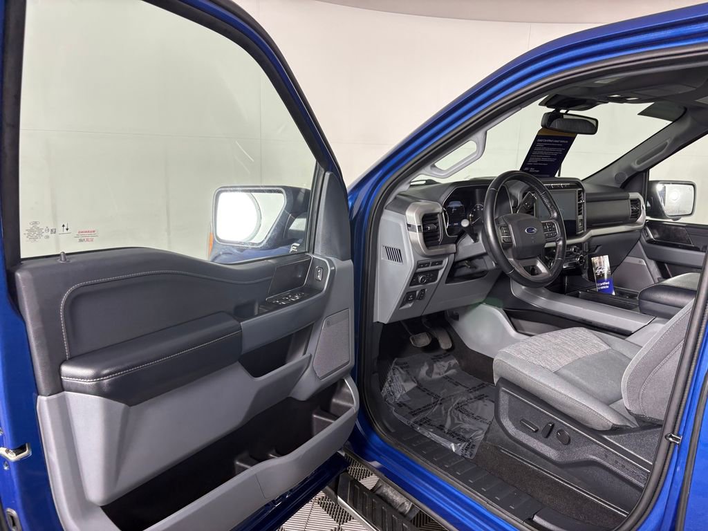 Used 2022 Ford F150 XLT w/ Equipment Group 302A High AWD/4WD image 12