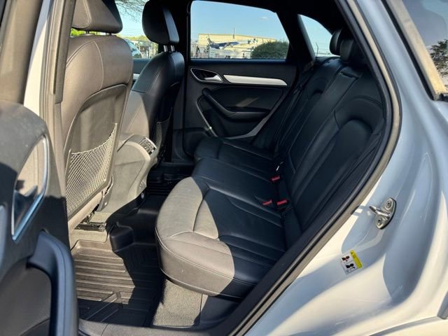 Used 2018 Audi Q3 2.0T Premium w/ Convenience Package AWD/4WD image 14