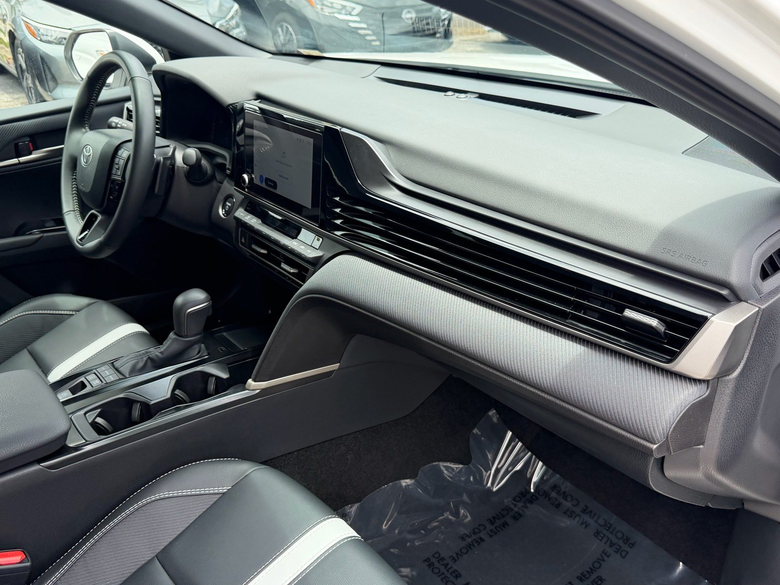 Used 2026 Toyota Camry SE FWD image 18
