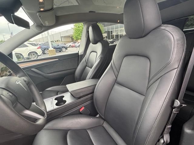 Used 2025 Tesla Model Y Long Range AWD/4WD image 23