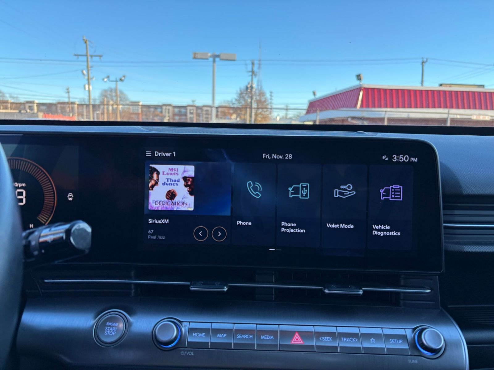 Used 2025 Hyundai Kona SEL image 21