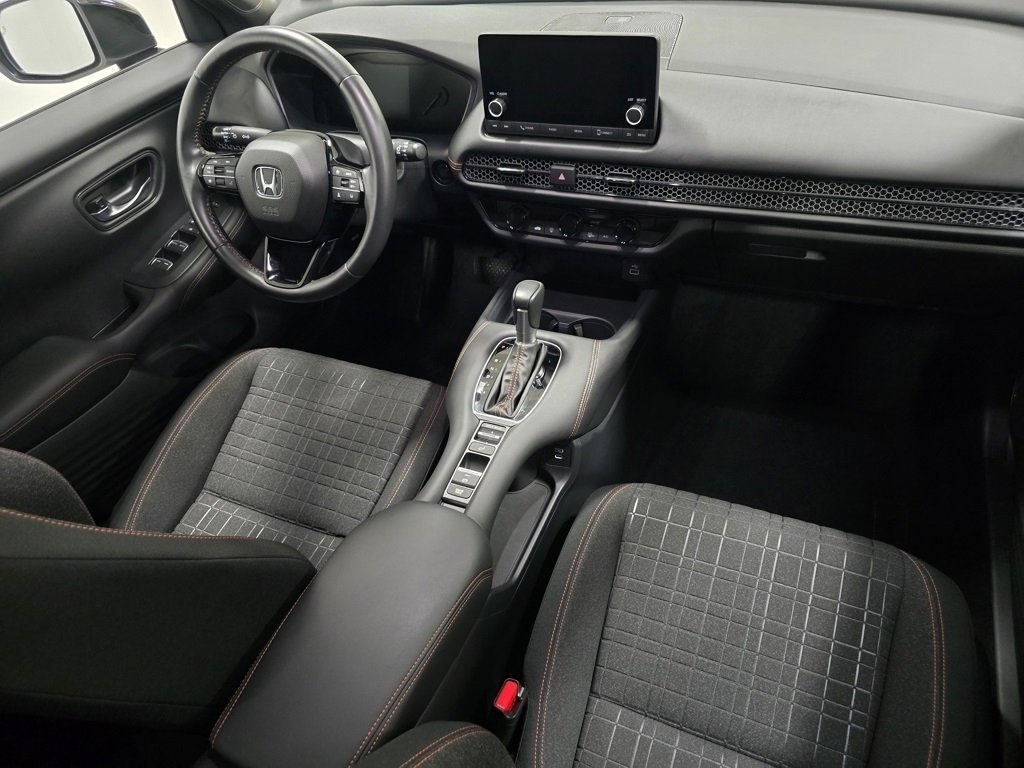 Used 2024 Honda HR-V Sport image 45