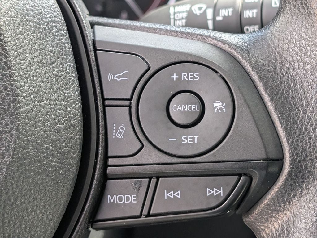 Certified 2023 Toyota RAV4 XLE AWD/4WD image 17