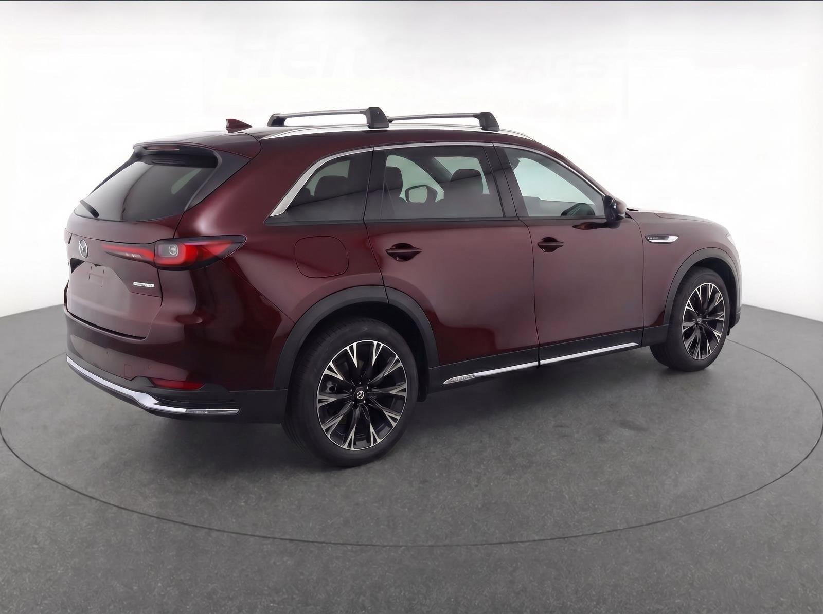 Used 2024 MAZDA CX-90 Plug-In Hybrid w/ Premium Pkg image 4