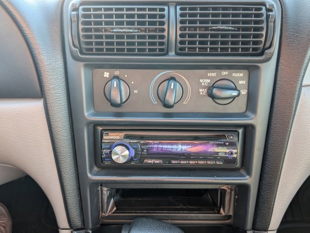 Used 1997 Ford Mustang Convertible image 11