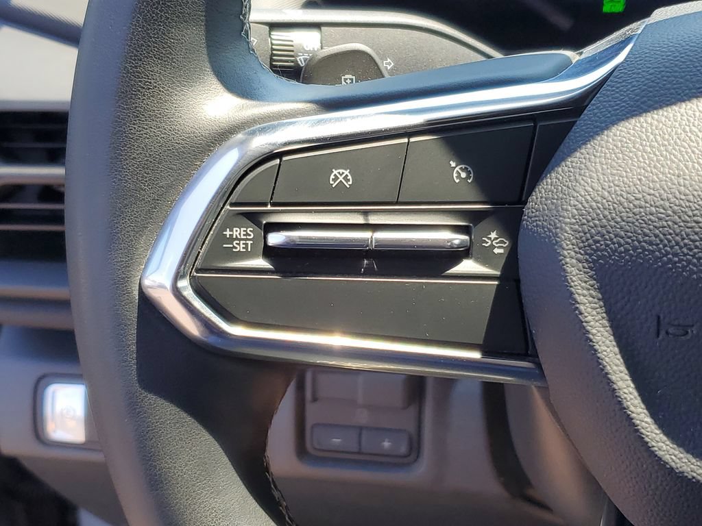 Used 2026 Chevrolet Silverado EV LT AWD/4WD image 16