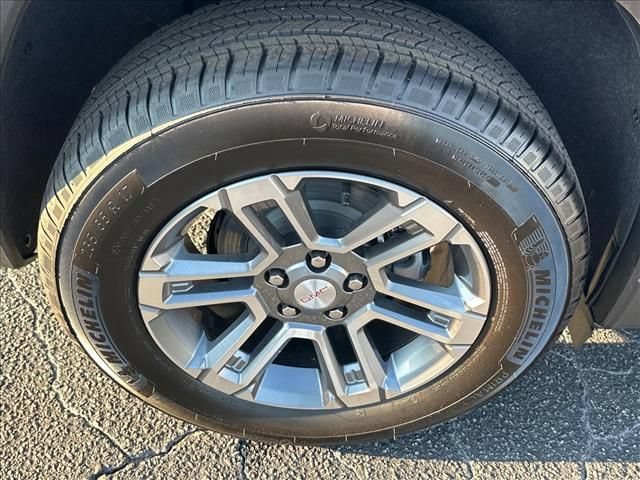 New 2027 GMC Terrain Elevation FWD image 16