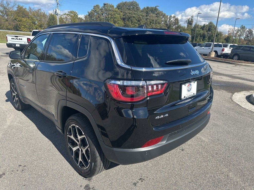 New 2026 Jeep Compass Limited w/ Sun, Sound & Navigation Group video 3