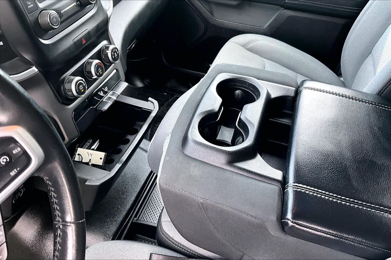Used 2020 RAM 1500 Big Horn AWD/4WD image 15