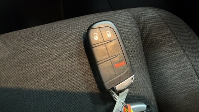 Used 2021 Dodge Durango SXT AWD/4WD image 20
