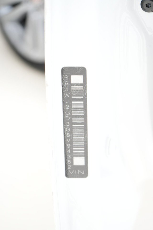 Used 2016 Jaguar XJ L Portfolio image 32