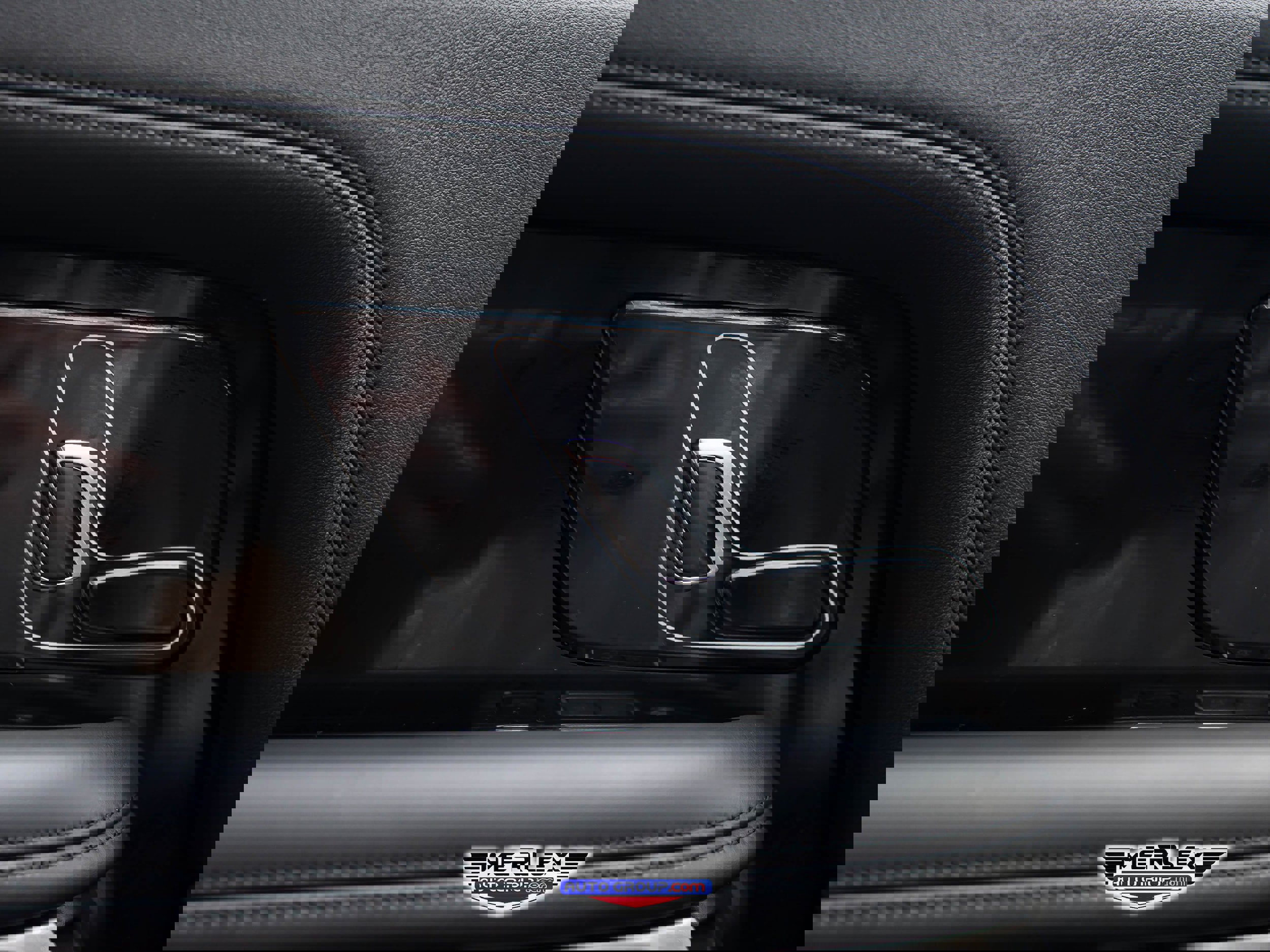 Used 2018 Land Rover Range Rover Long Wheelbase Supercharged image 47