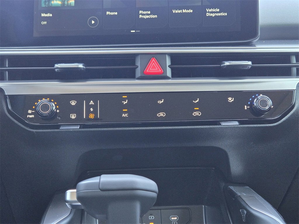 New 2026 Kia Sorento LX image 14