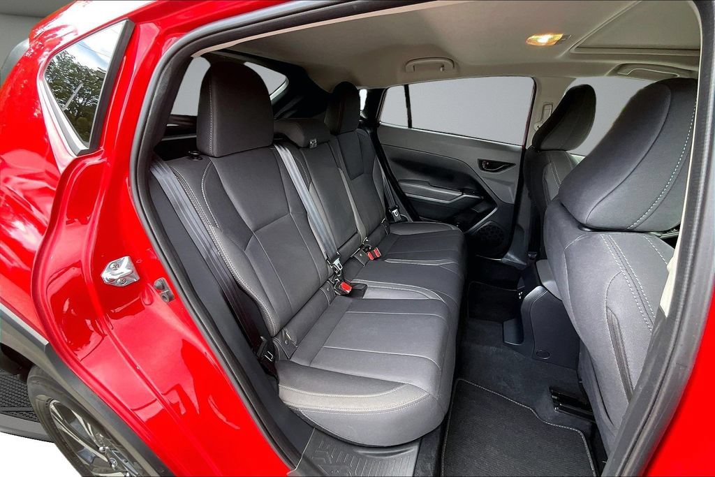 Used 2025 Subaru Crosstrek 2.5i Premium AWD/4WD image 25