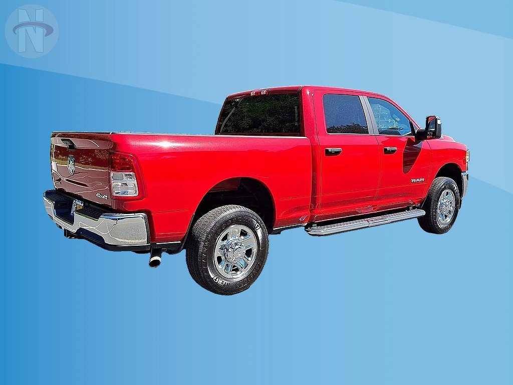 Used 2024 RAM 2500 Big Horn w/ Bed Utility Group AWD/4WD image 8