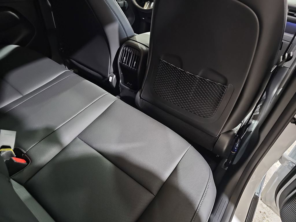 New 2026 Hyundai Kona Limited AWD/4WD image 11