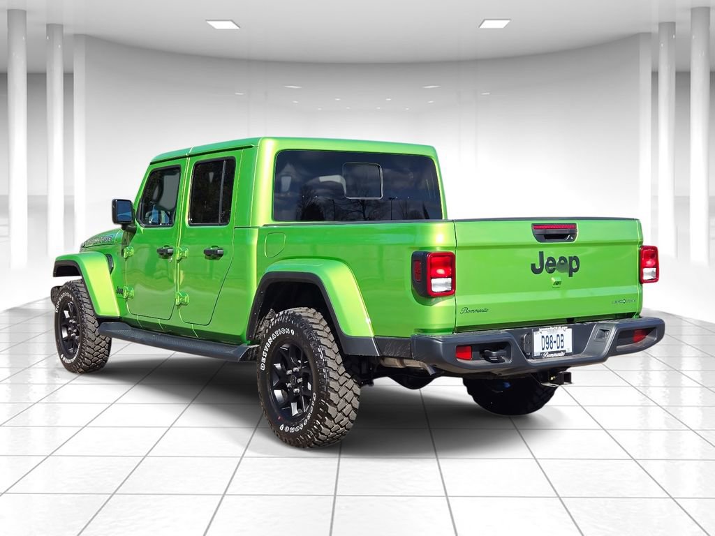 Certified 2025 Jeep Gladiator Sport image 5