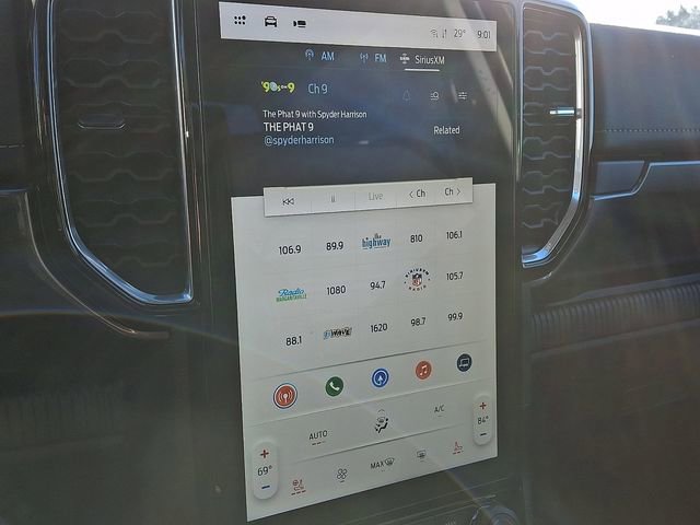 Used 2025 Ford Ranger Lariat w/ FX4 Off-Road Package image 17