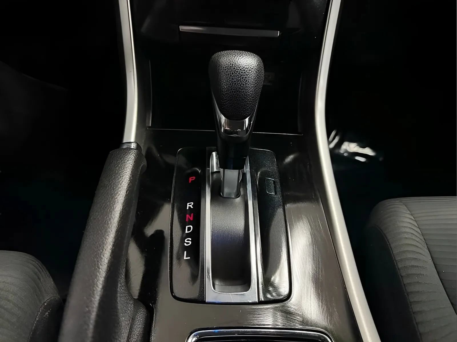 Used 2016 Honda Accord LX image 21