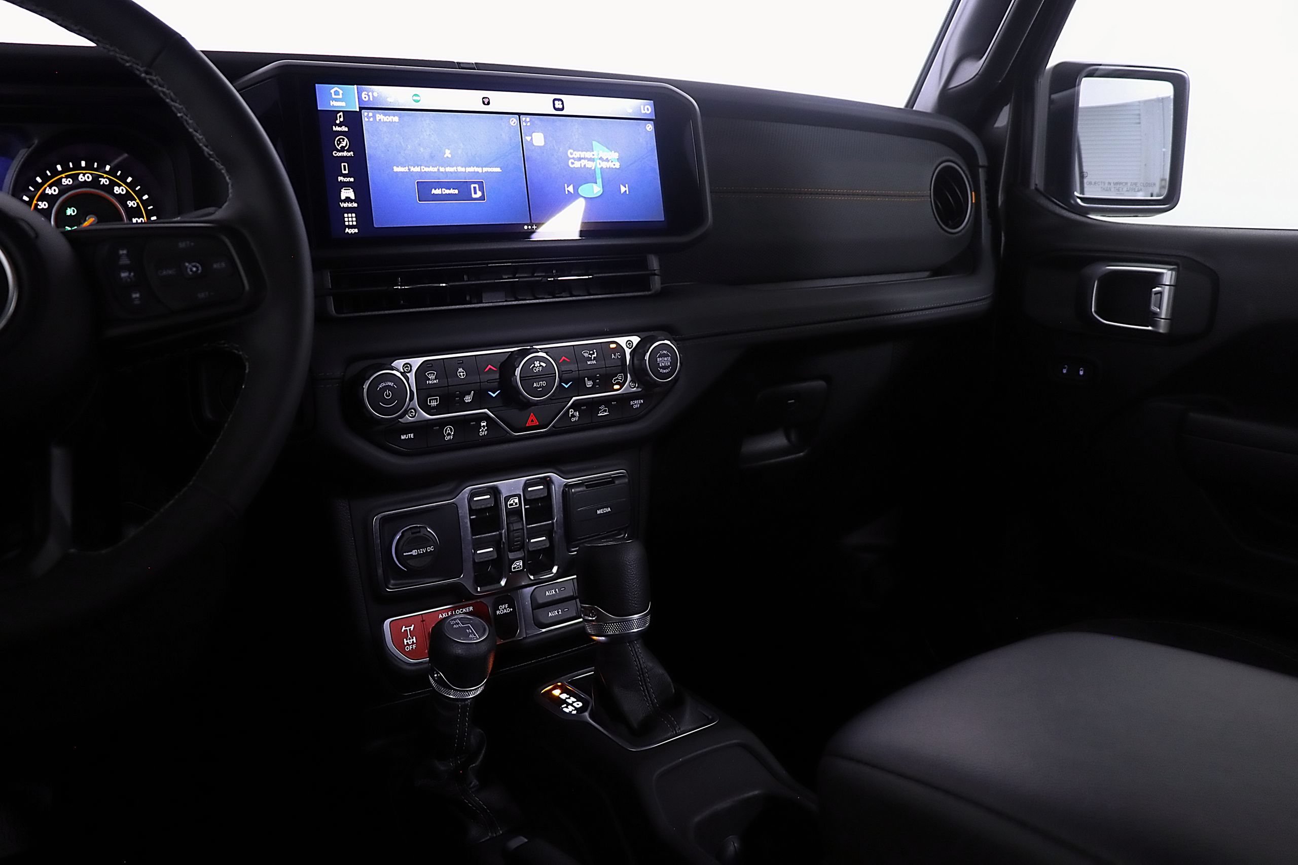Used 2025 Jeep Gladiator Mojave w/ Safety Group AWD/4WD image 19