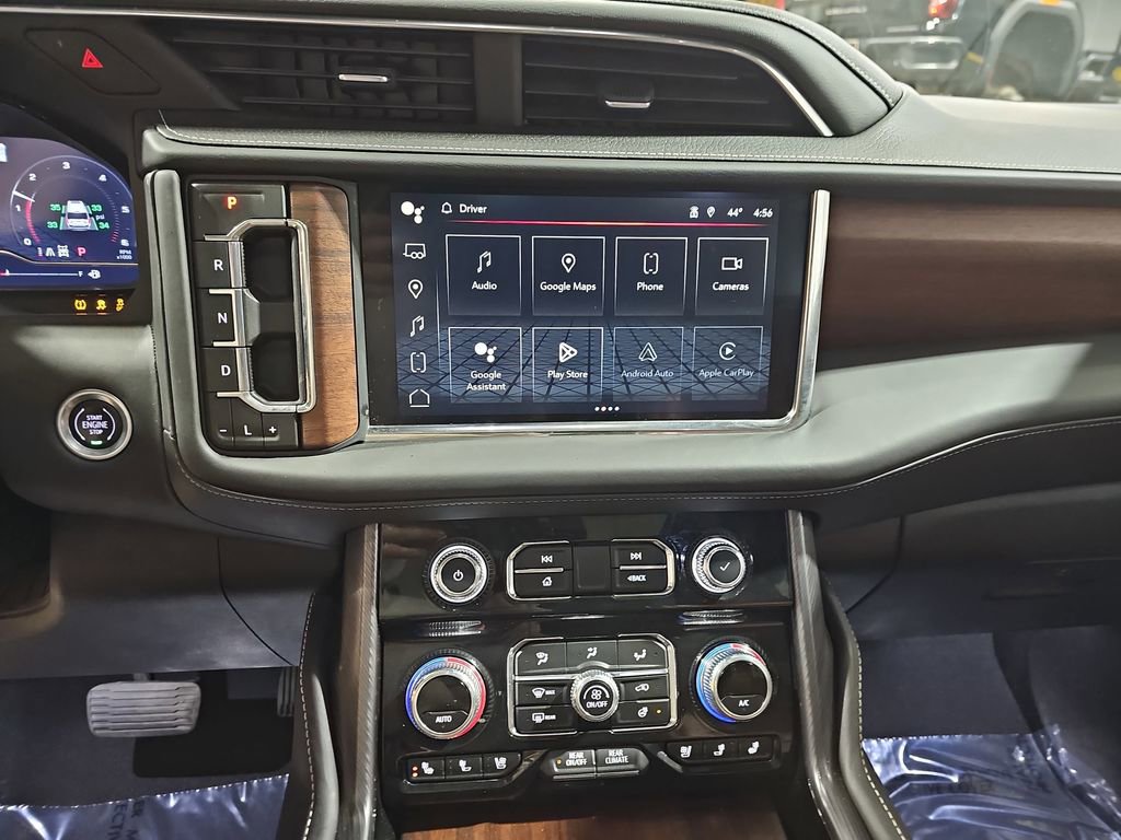 Certified 2024 GMC Yukon XL Denali Ultimate AWD/4WD image 26