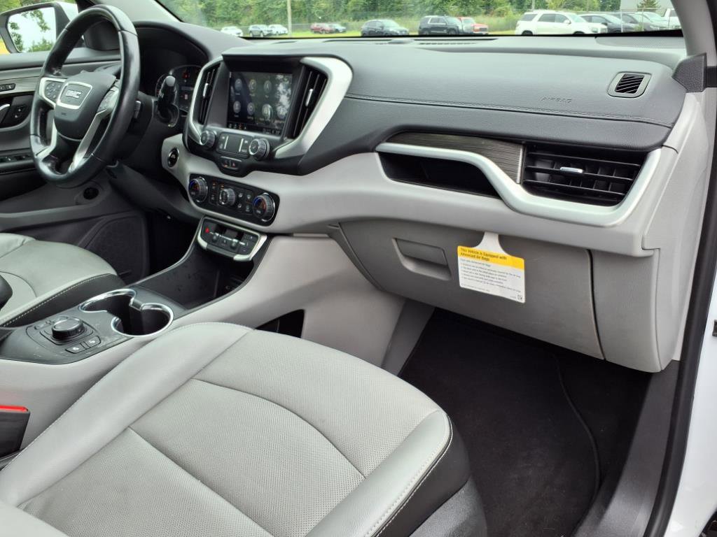 Certified 2022 GMC Terrain SLT w/ Infotainment Package II image 8