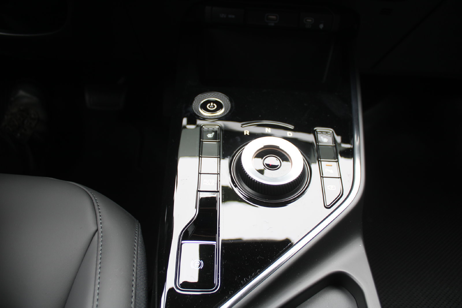 New 2026 Kia Niro Wind FWD image 36