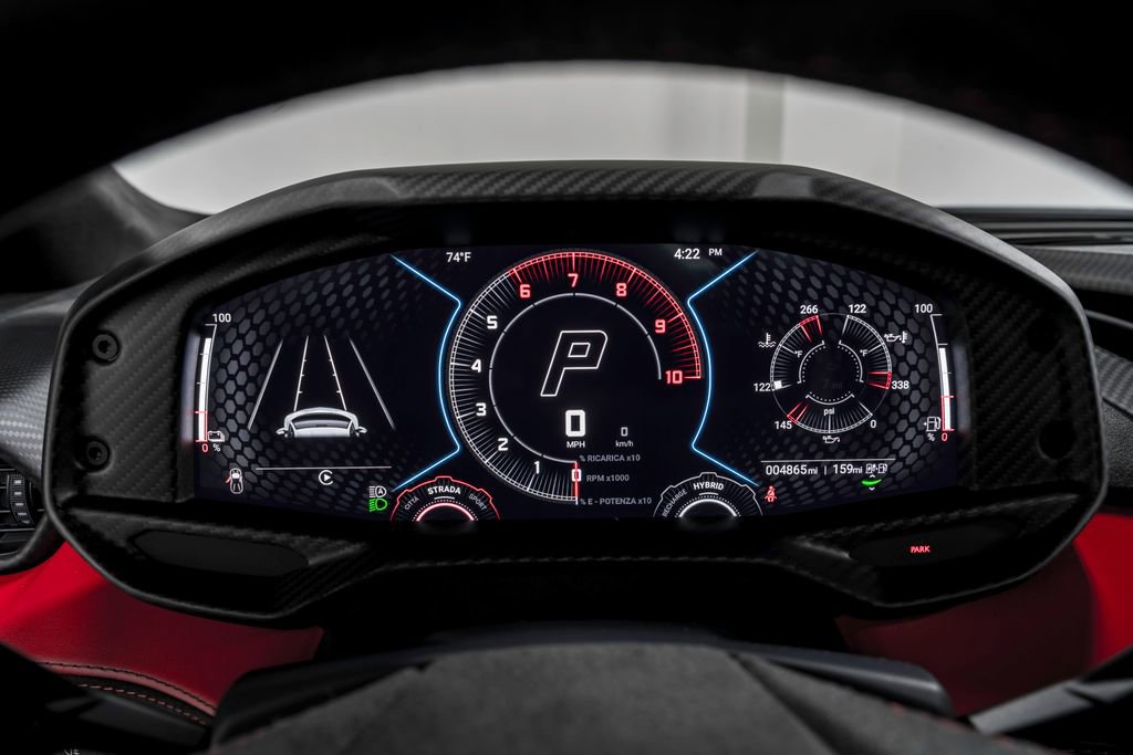 Used 2025 Lamborghini Revuelto image 15