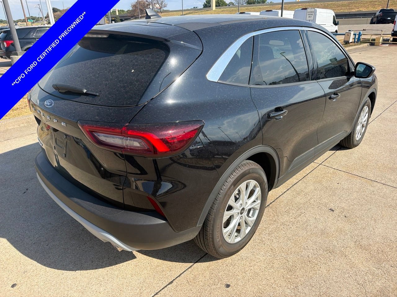 Used 2023 Ford Escape Active FWD image 9