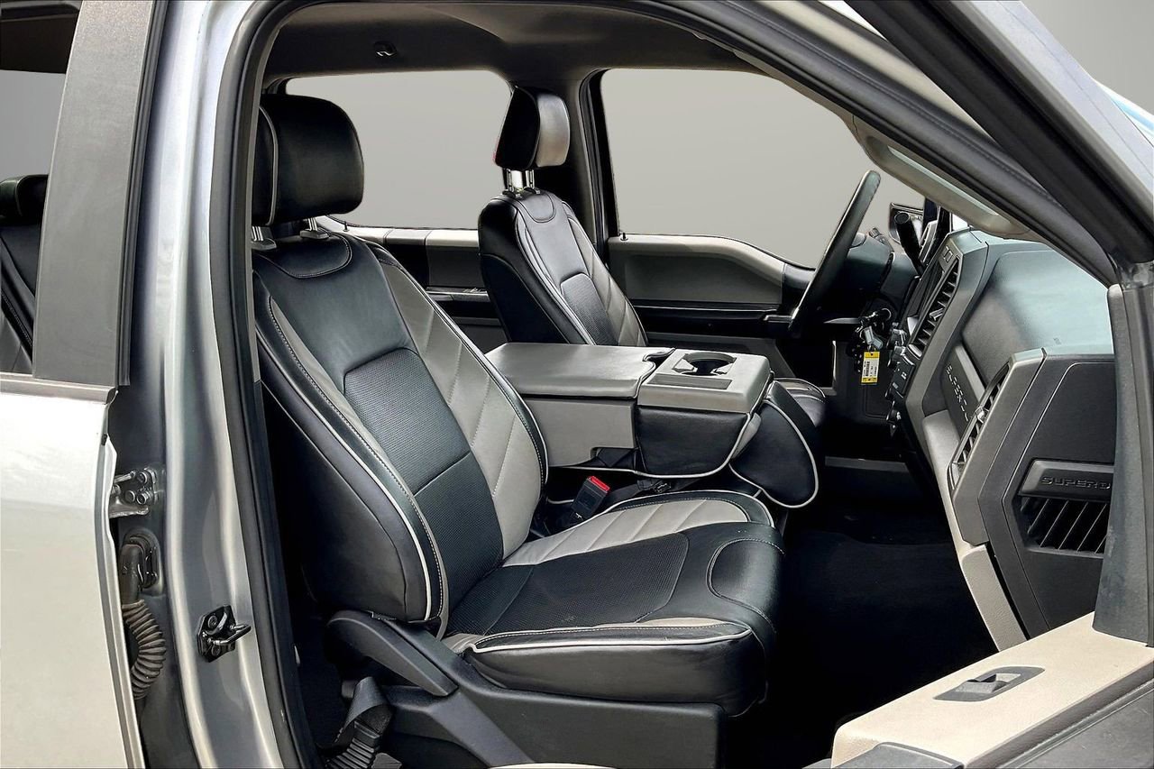 Used 2020 Ford F250 XL w/ STX Appearance Package image 22