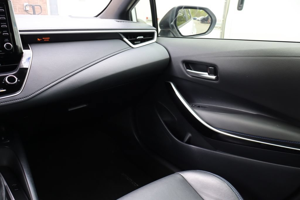 Used 2021 Toyota Corolla XSE FWD image 38