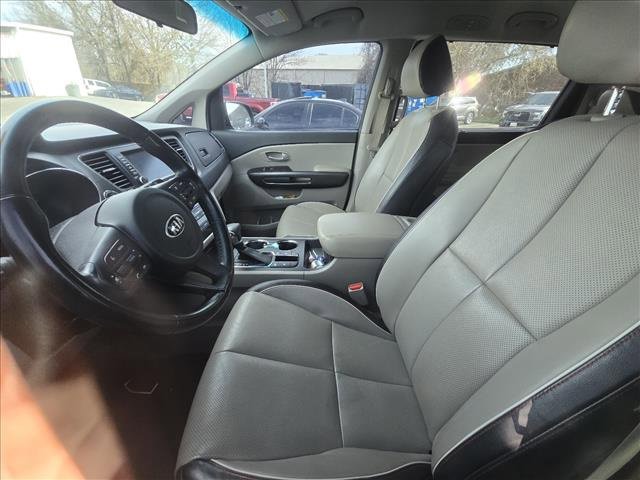 Used 2021 Kia Sedona EX image 7