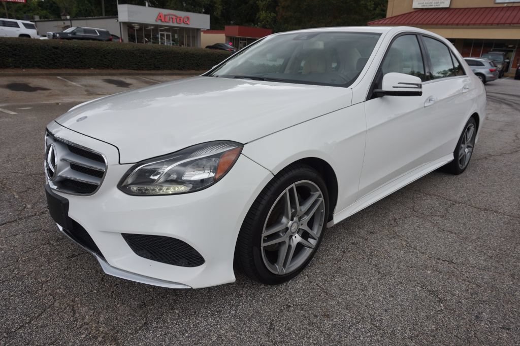 Used 2015 Mercedes-Benz E 350 Sedan image 3