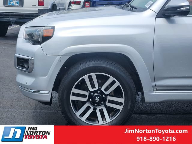 Used 2015 Toyota 4Runner Limited AWD/4WD image 8